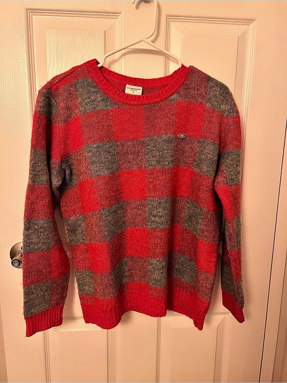 U.S. Polo Assn. Plaid Crew Neck Sweater. Orange & Grey Large
